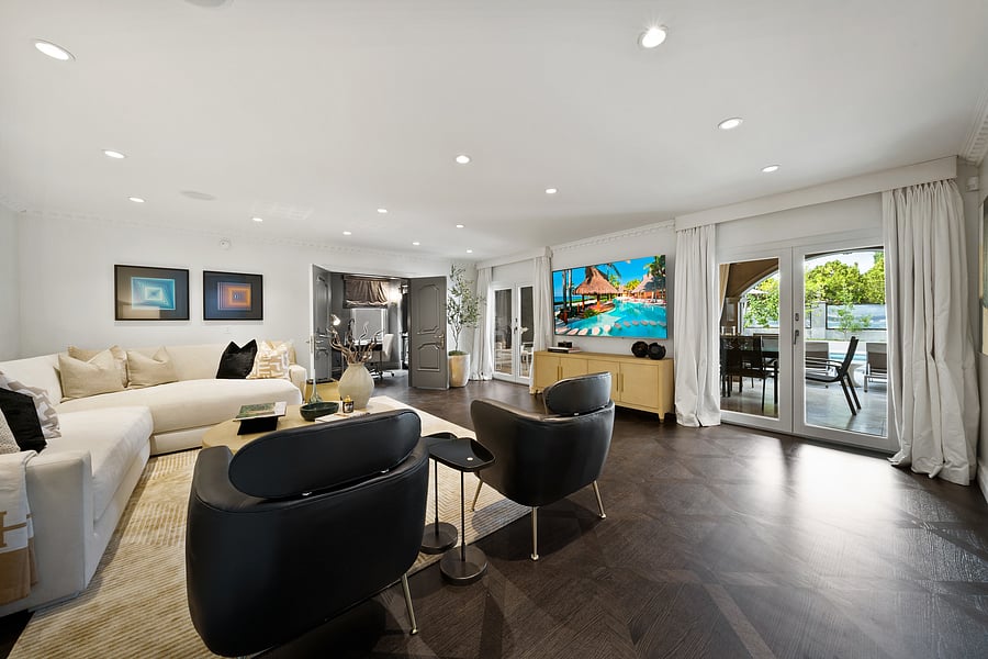 Furnished Finder property 1054001_1 photo 11