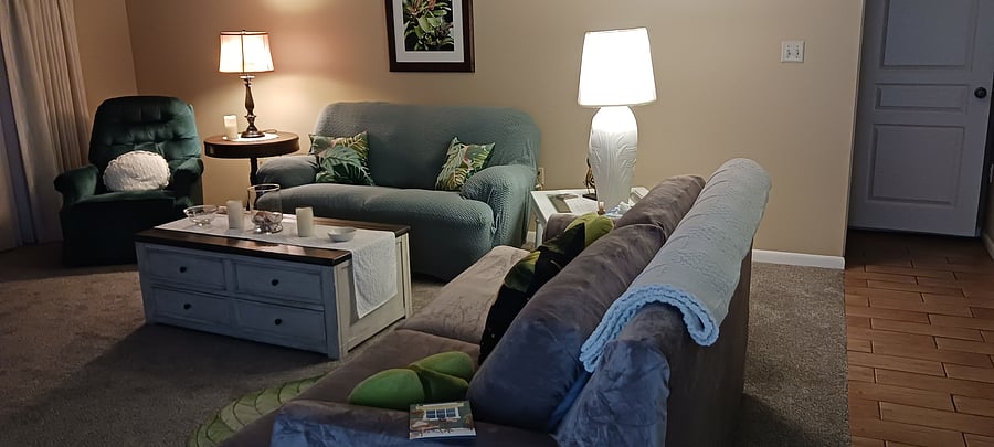 Furnished Finder property 1054002_1 photo 4