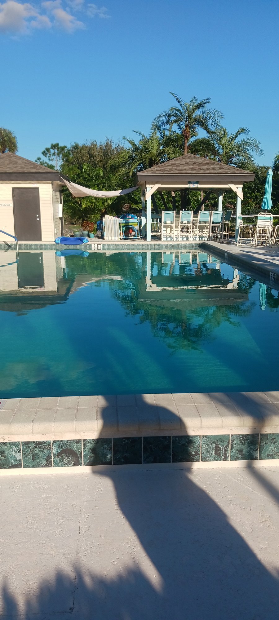 Furnished Finder property 1054002_1 photo 10