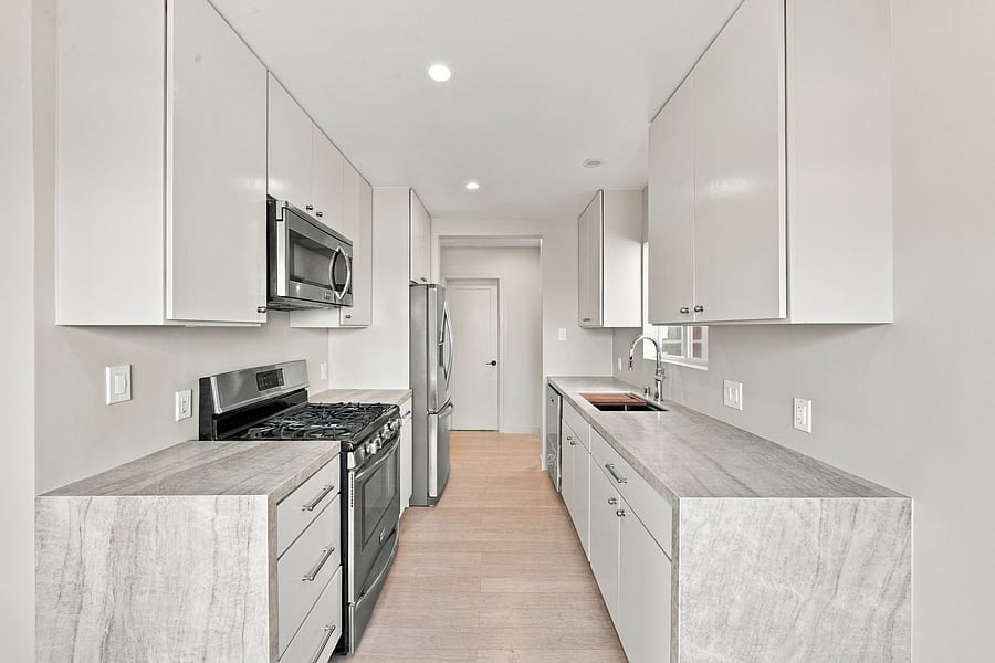 Furnished Finder property 1054003_1 photo 2