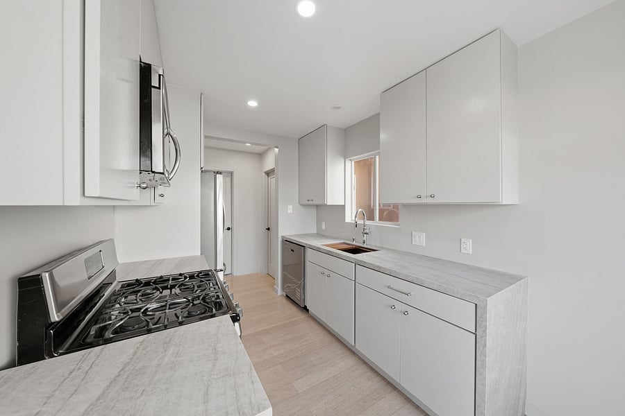 Furnished Finder property 1054003_1 photo 16