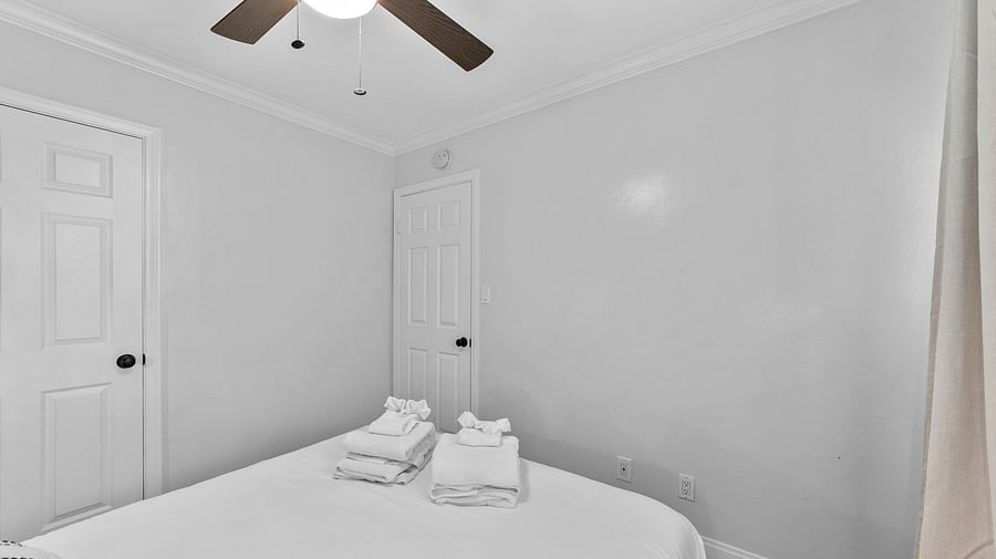 Furnished Finder property 1054008_1 photo 13
