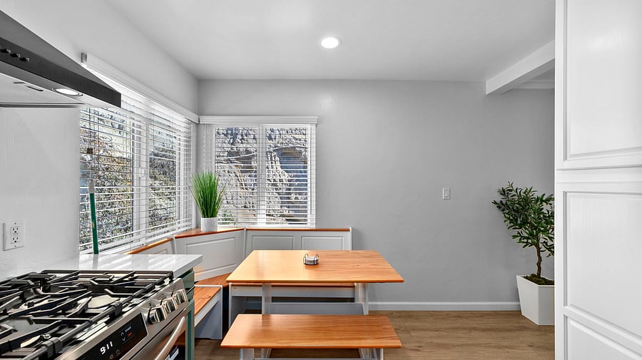Furnished Finder property 1054008_1 photo 7