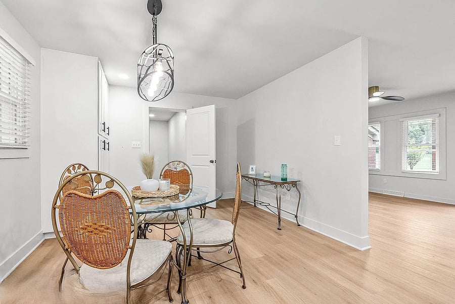 Furnished Finder property 1054019_1 photo 9