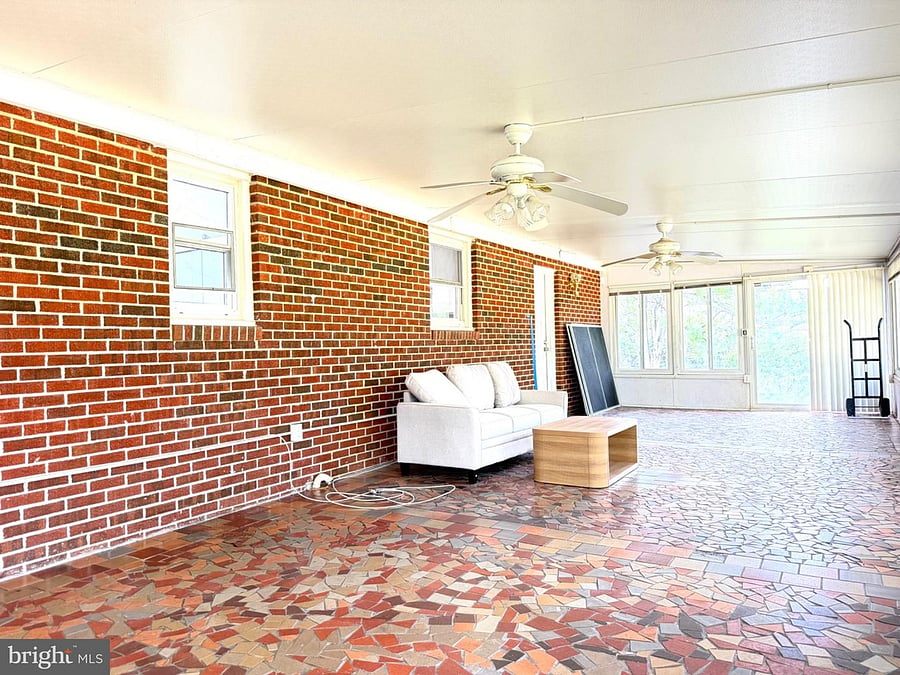 Furnished Finder property 1054032_1 photo 36