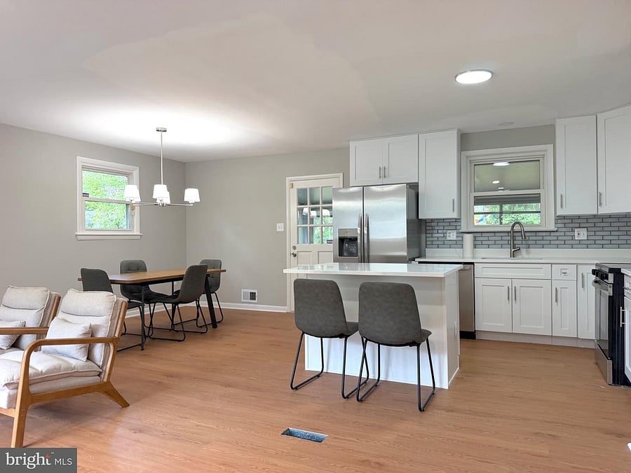 Furnished Finder property 1054032_1 photo 7