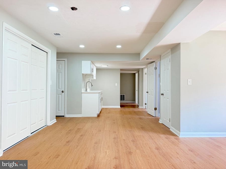 Furnished Finder property 1054032_1 photo 25