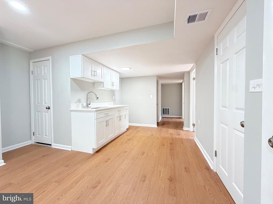 Furnished Finder property 1054032_1 photo 30