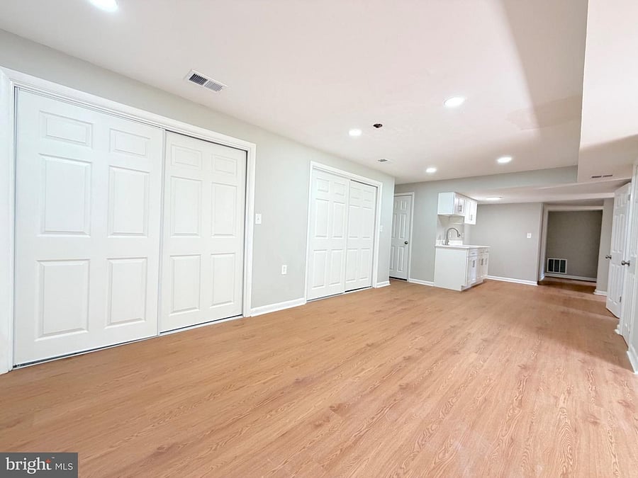 Furnished Finder property 1054032_1 photo 29