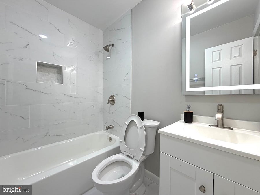 Furnished Finder property 1054032_1 photo 20