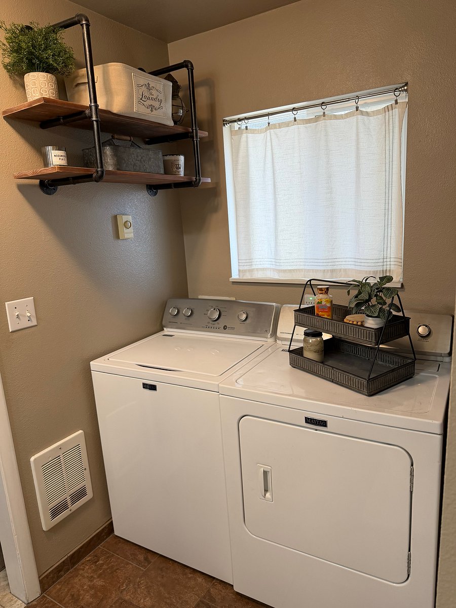Furnished Finder property 1054035_1 photo 14
