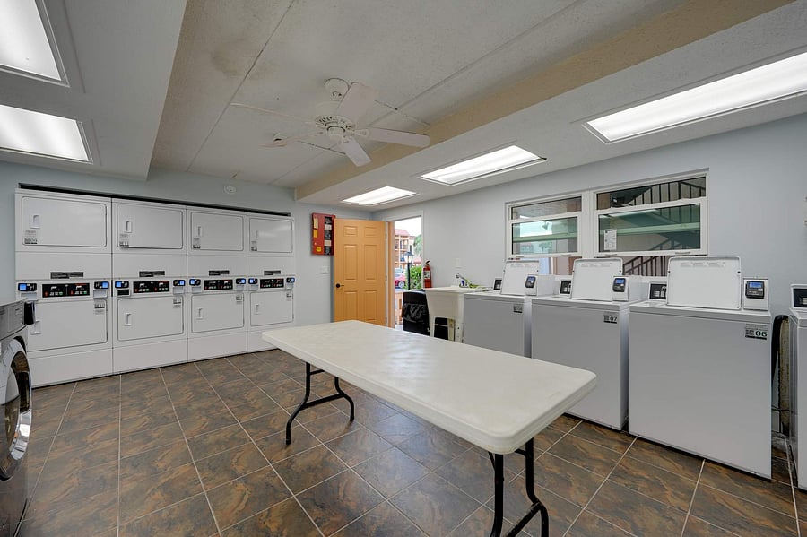 Furnished Finder property 1054042_1 photo 27
