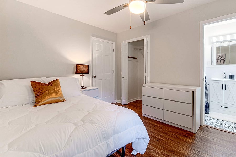 Furnished Finder property 1054046_1 photo 12
