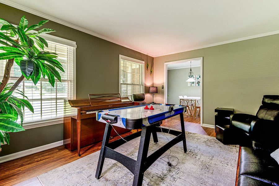 Furnished Finder property 1054046_1 photo 11