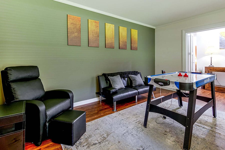 Furnished Finder property 1054046_1 photo 2