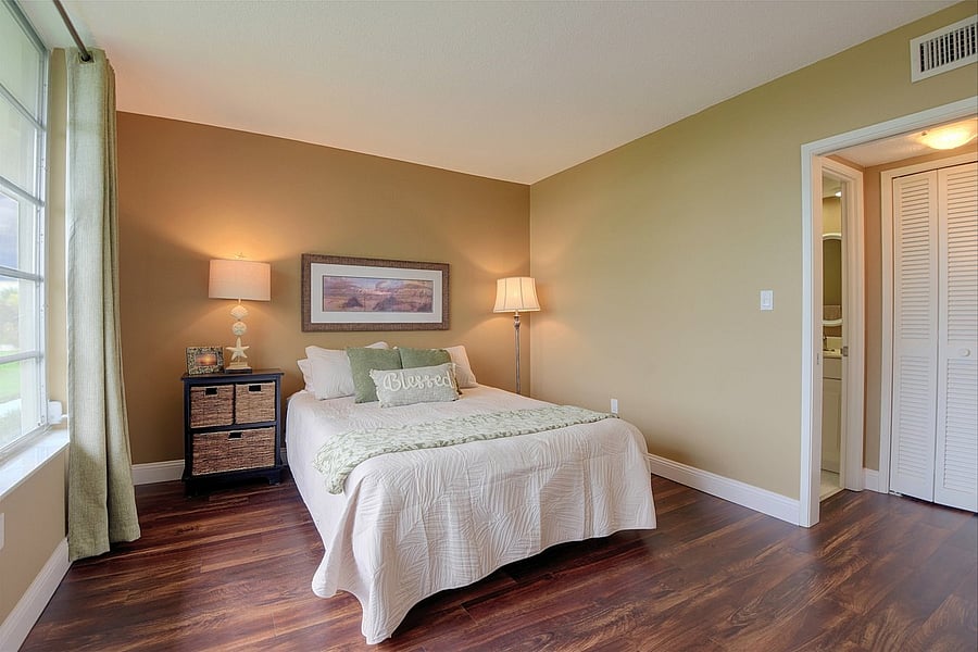 Furnished Finder property 1054048_1 photo 15
