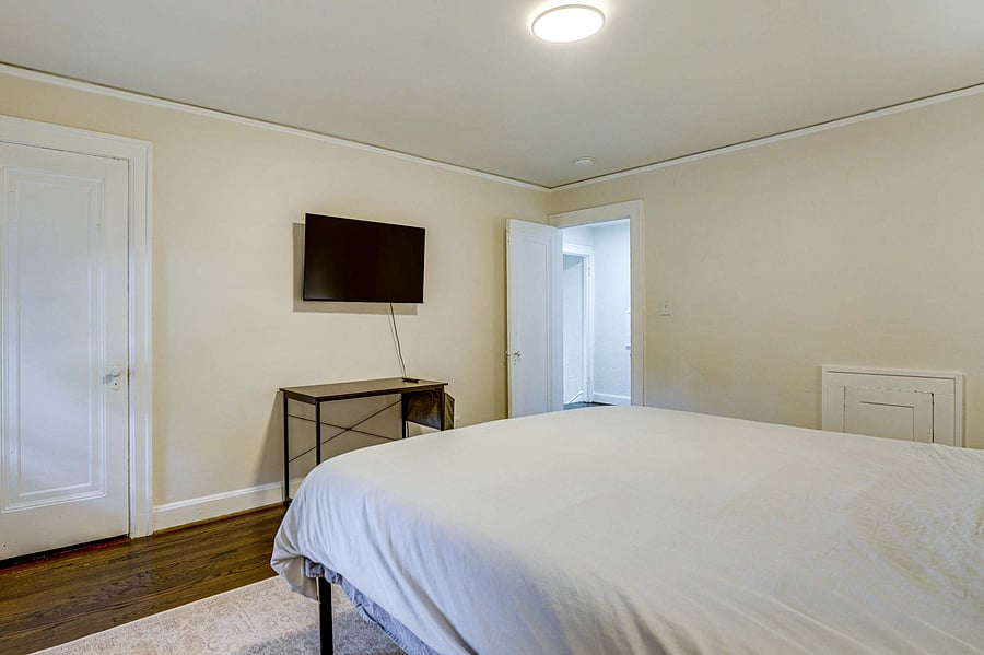 Furnished Finder property 1054052_1 photo 21