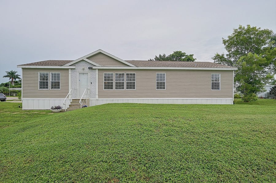 Furnished Finder property 1054056_1 photo 3