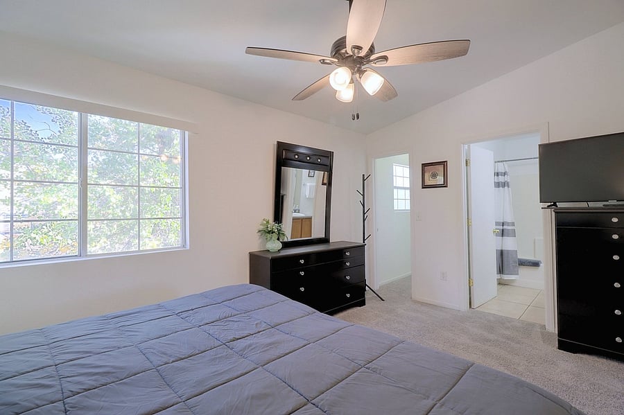 Furnished Finder property 1054059_1 photo 17