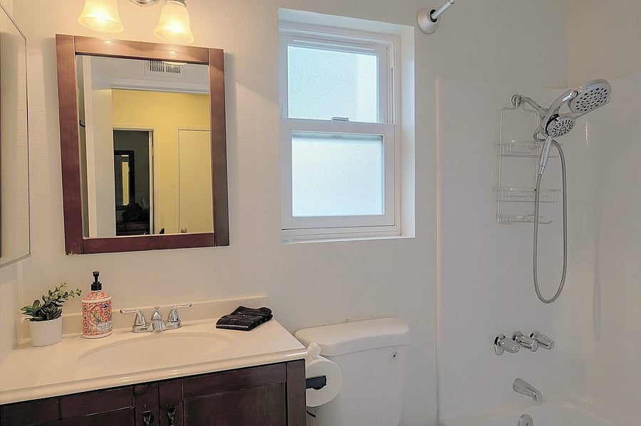 Furnished Finder property 1054060_1 photo 16