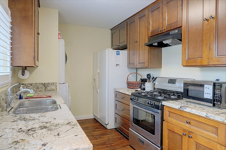 Furnished Finder property 1054060_1 photo 9