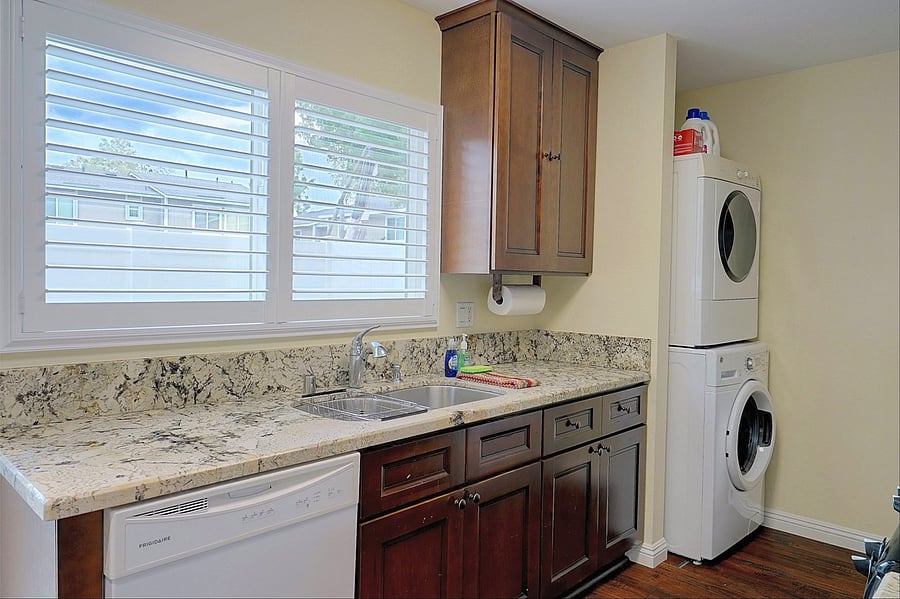 Furnished Finder property 1054060_1 photo 11