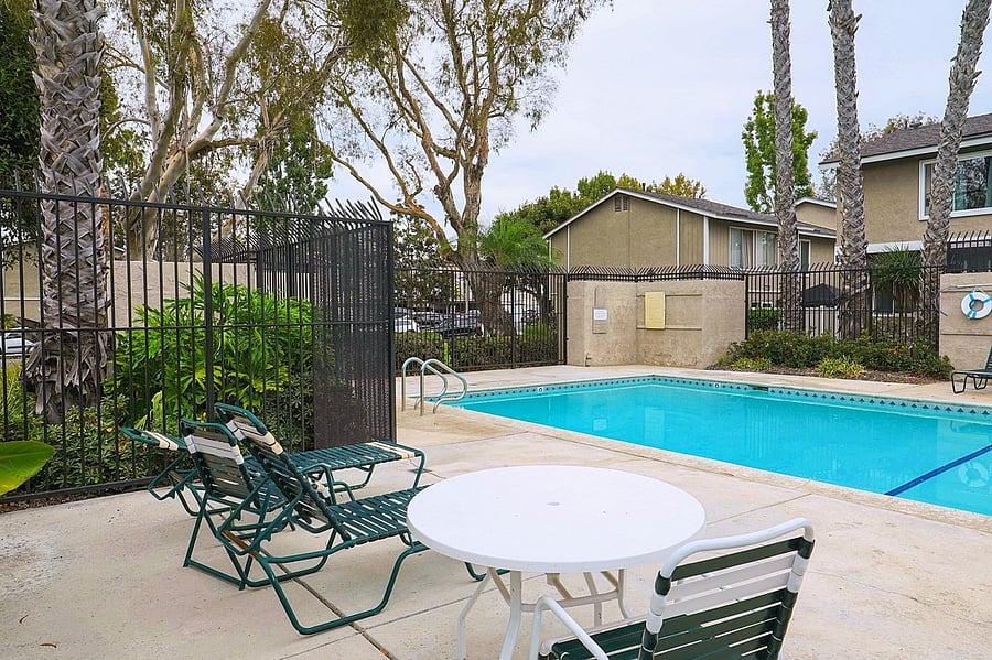 Furnished Finder property 1054060_1 photo 27