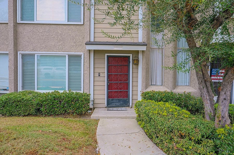 Furnished Finder property 1054060_1 photo 23
