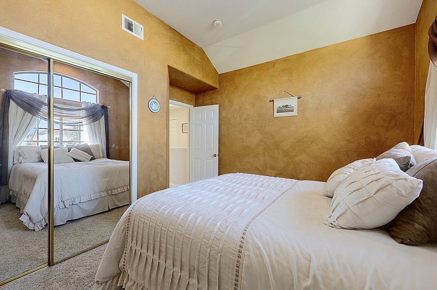 Furnished Finder property 1054064_1 photo 26