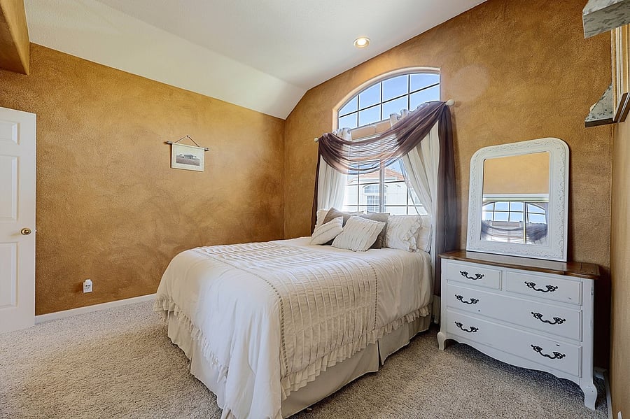 Furnished Finder property 1054064_1 photo 25