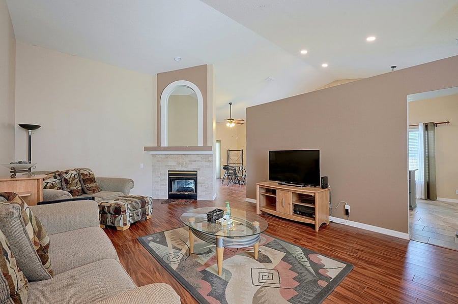 Furnished Finder property 1054066_1 photo 5