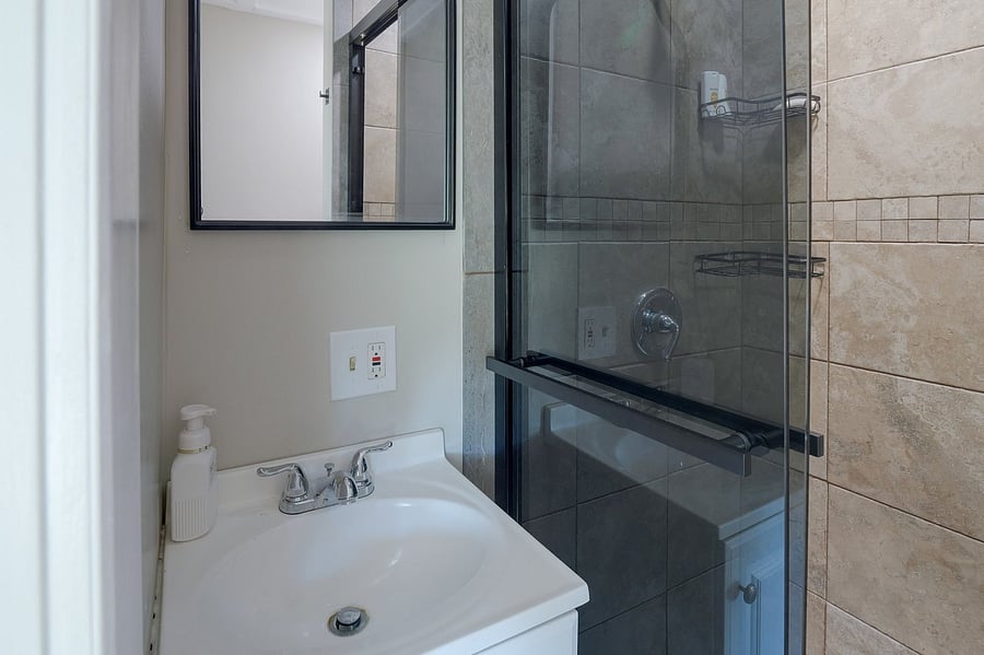 Furnished Finder property 1054067_1 photo 15