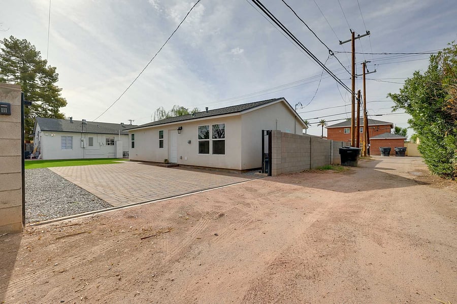 Furnished Finder property 1054083_1 photo 25