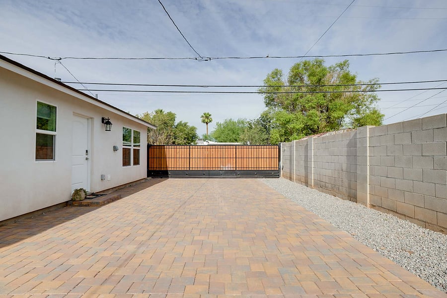 Furnished Finder property 1054083_1 photo 24