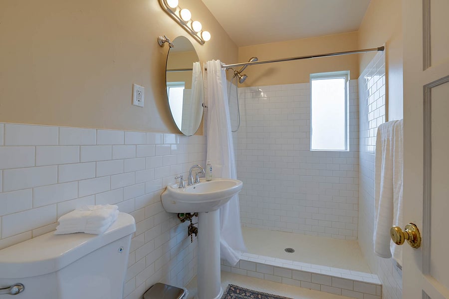 Furnished Finder property 1054084_1 photo 14
