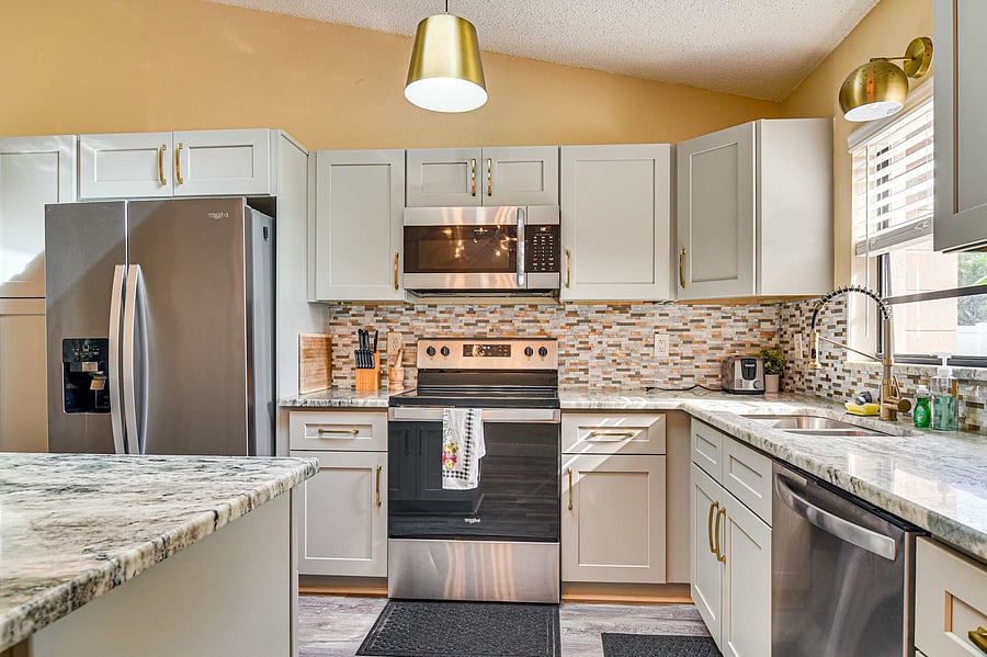 Furnished Finder property 1054085_1 photo 8