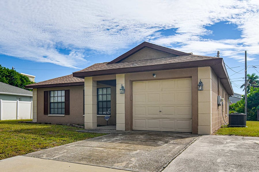 Furnished Finder property 1054085_1 photo 24