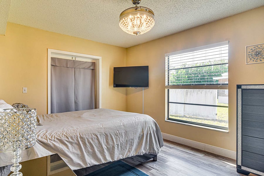 Furnished Finder property 1054085_1 photo 11
