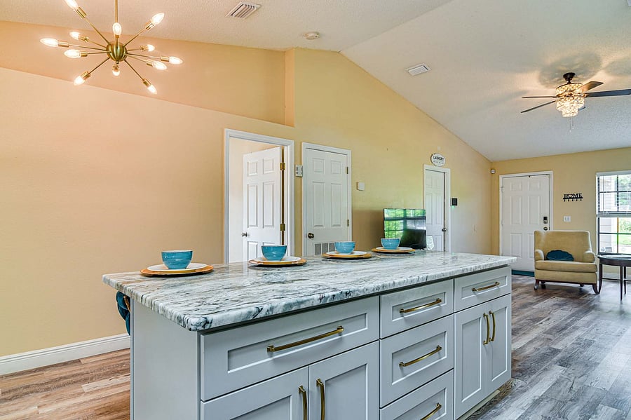 Furnished Finder property 1054085_1 photo 9