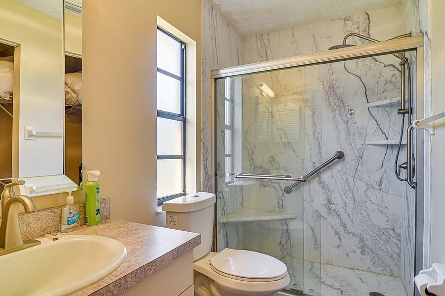 Furnished Finder property 1054085_1 photo 14