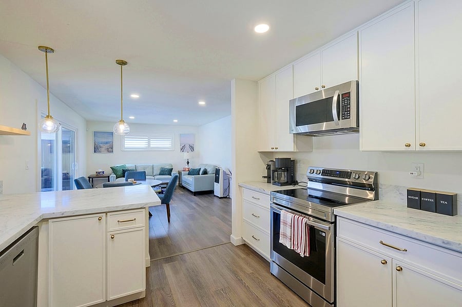 Furnished Finder property 1054099_1 photo 12