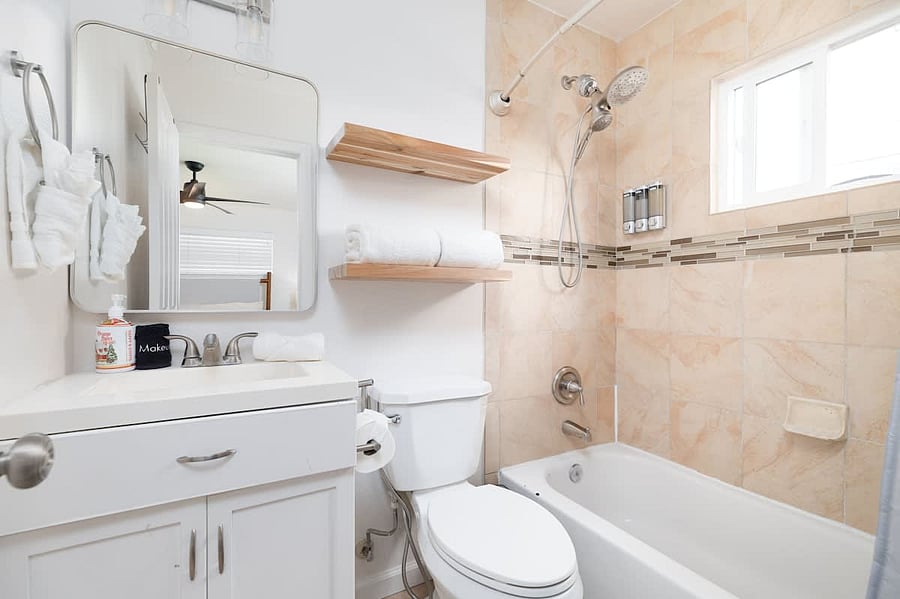 Furnished Finder property 1054099_1 photo 35