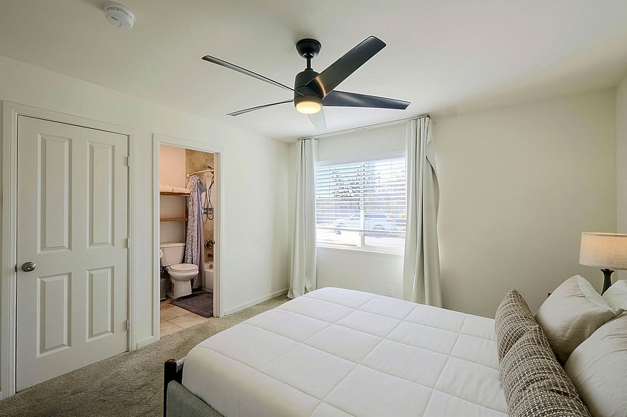 Furnished Finder property 1054099_1 photo 30