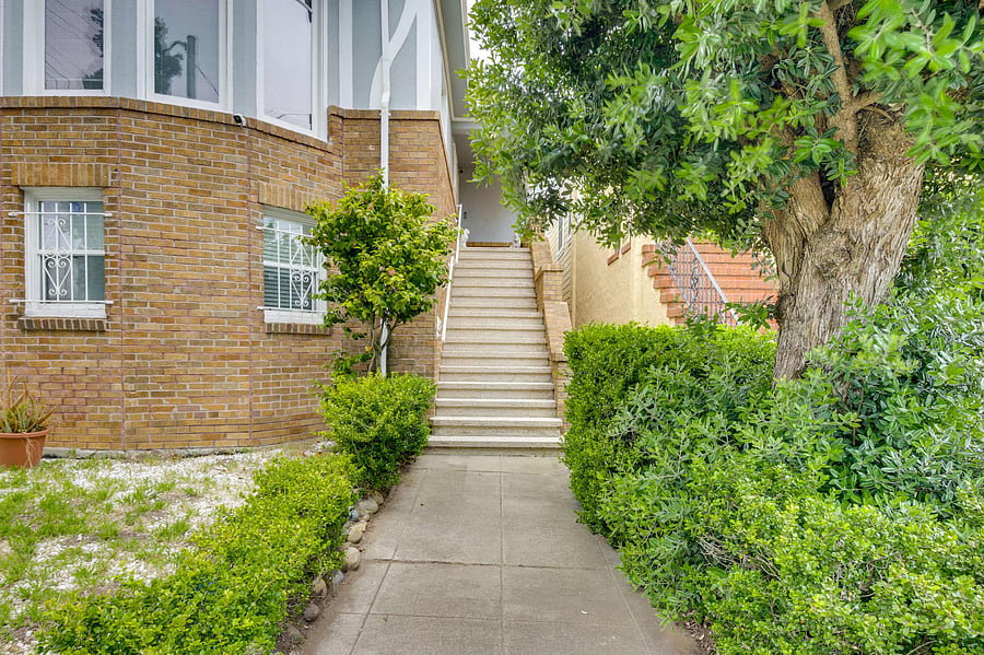Furnished Finder property 1054108_1 photo 23