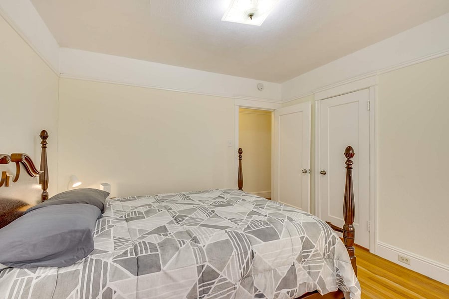 Furnished Finder property 1054108_1 photo 21