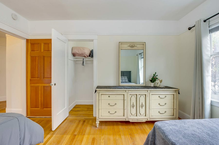 Furnished Finder property 1054108_1 photo 18