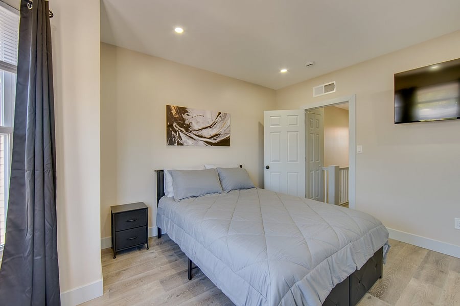 Furnished Finder property 1054130_1 photo 14
