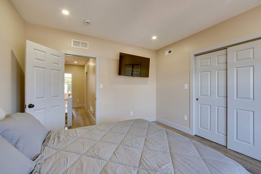 Furnished Finder property 1054130_1 photo 15