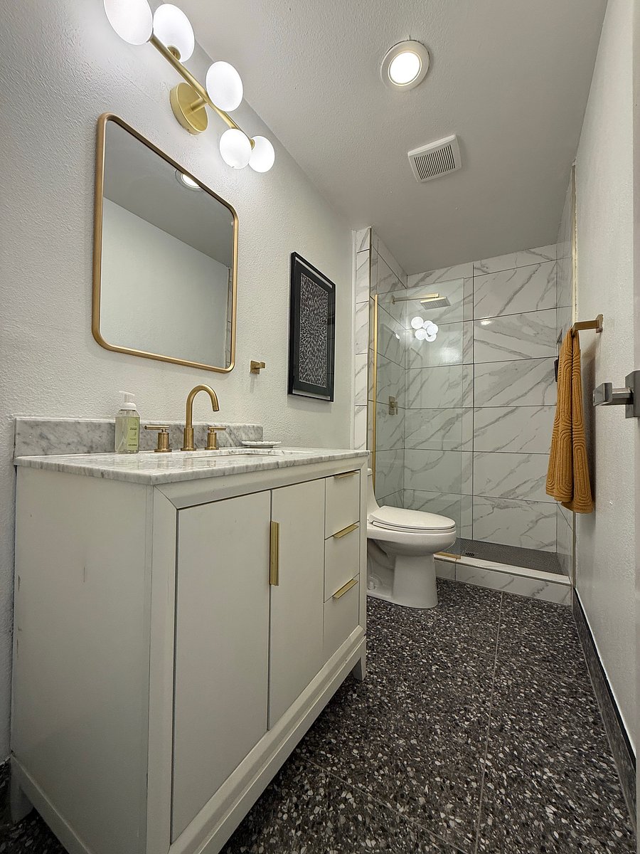 Furnished Finder property 1054146_1 photo 12
