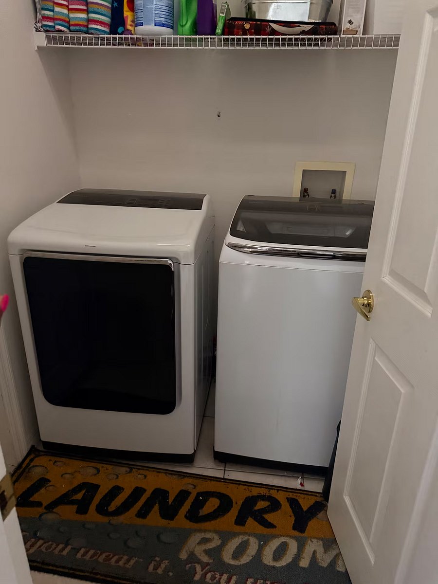 Furnished Finder property 1054154_1 photo 23